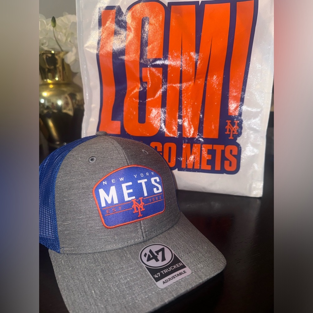 New York Mets '47 Trucker Snapback Baseball Hat Cap